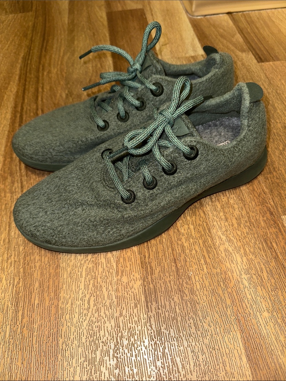 ALLBIRDS Merino Matcha Green Wool Runners Sneakers Comfort Shoes sz 10 VGUC